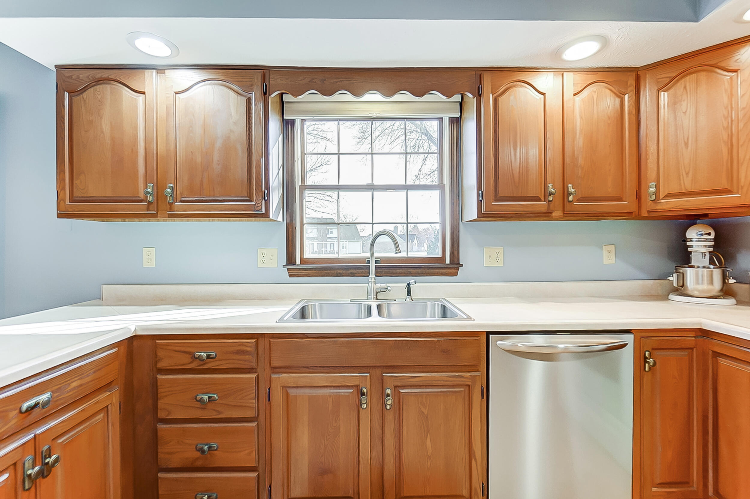 2405 Rockingham Drive Troy, OH 45373 - Photo 14 of 40 Gallery Image 14
