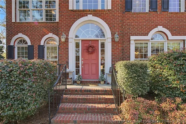 $609,900 | 129 Barons Run West, Spring Lake, NC 28390
