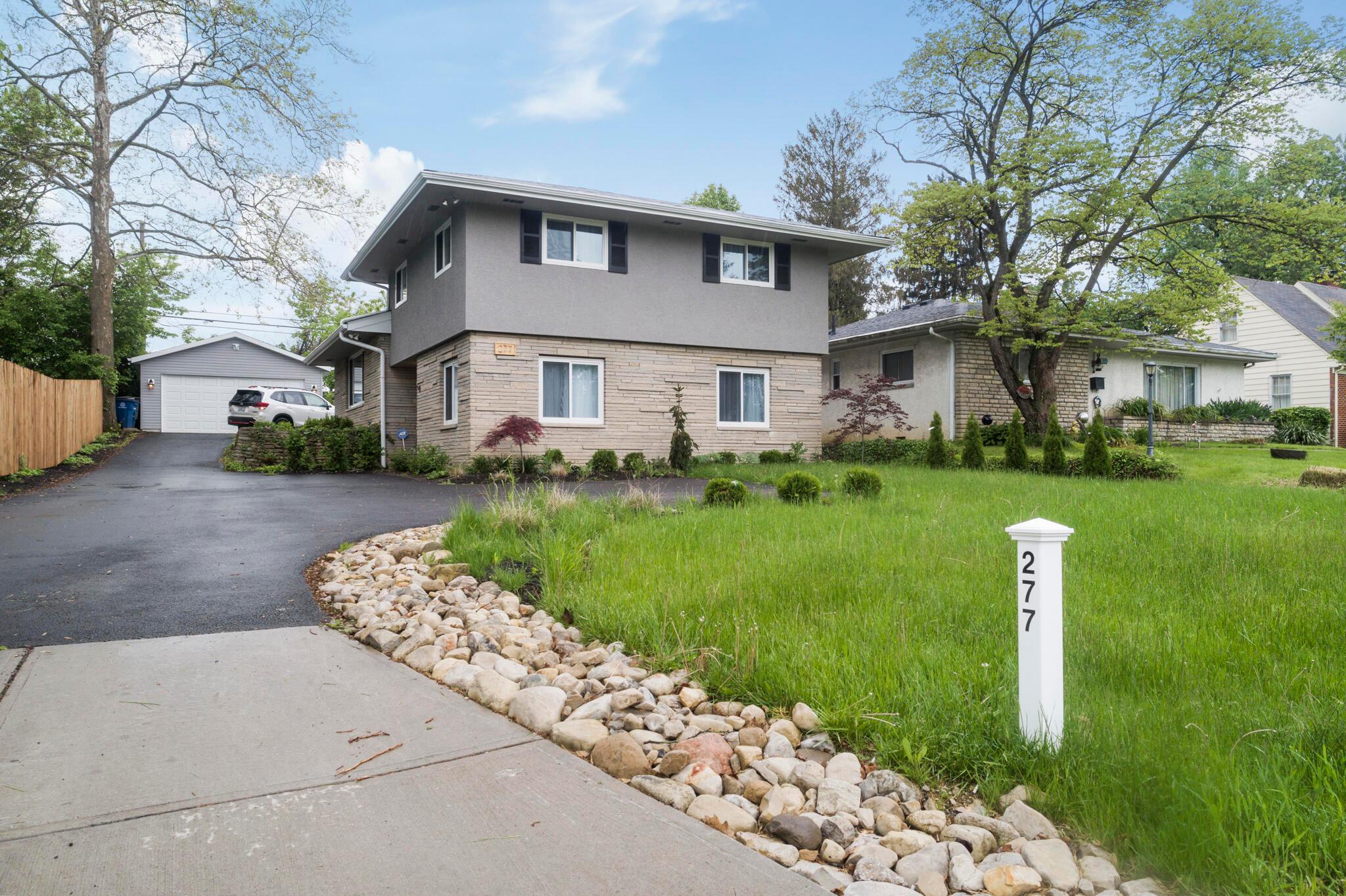 277 South James Road Columbus, OH 43213 - Photo 3 of 36 DJI_0438