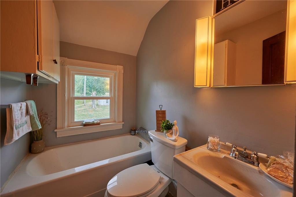 6559 Rte 119 Highway North Marion Center, PA 15759 - Photo 28 of 35 a bathroom with a sink and a bathtub