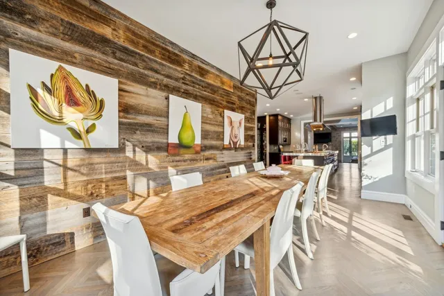 $3,675,000 | 4 Warton Place, Garden City, NY 11530