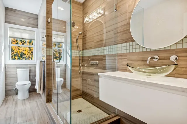 $3,675,000 | 4 Warton Place, Garden City, NY 11530