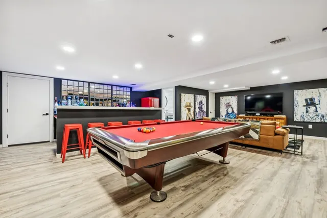 $3,675,000 | 4 Warton Place, Garden City, NY 11530