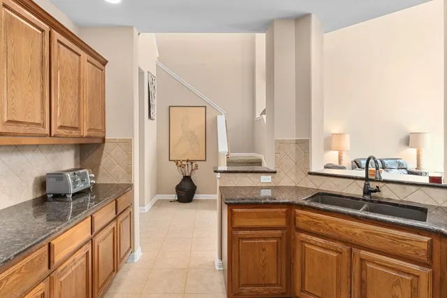 $459,900 | 161 Serene Hollow Lane, Buda, TX 78610