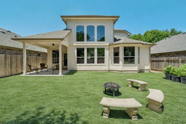 $459,900 | 161 Serene Hollow Lane, Buda, TX 78610