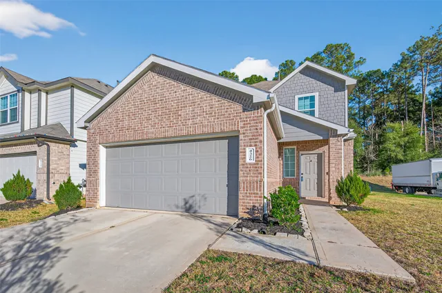 $2,000 | 4326 McGregor Blf Lane, Conroe, TX 77304