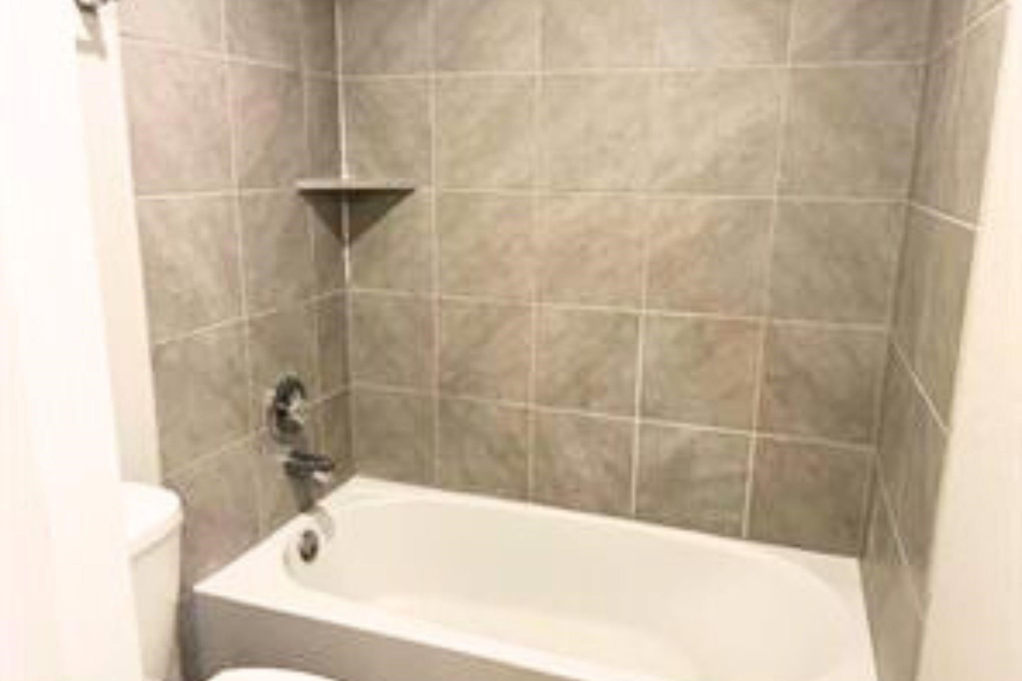 8310 Rose Petals Lane Rosharon, TX 77583 - Photo 18 of 37 Bathroom 2