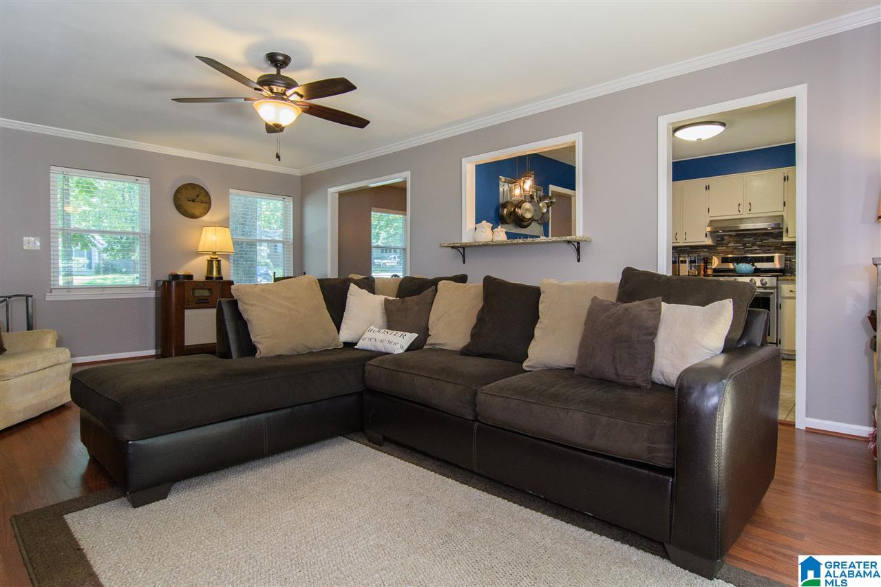 305 Mardis Lane Alabaster, AL 35007 - Photo 7 of 49