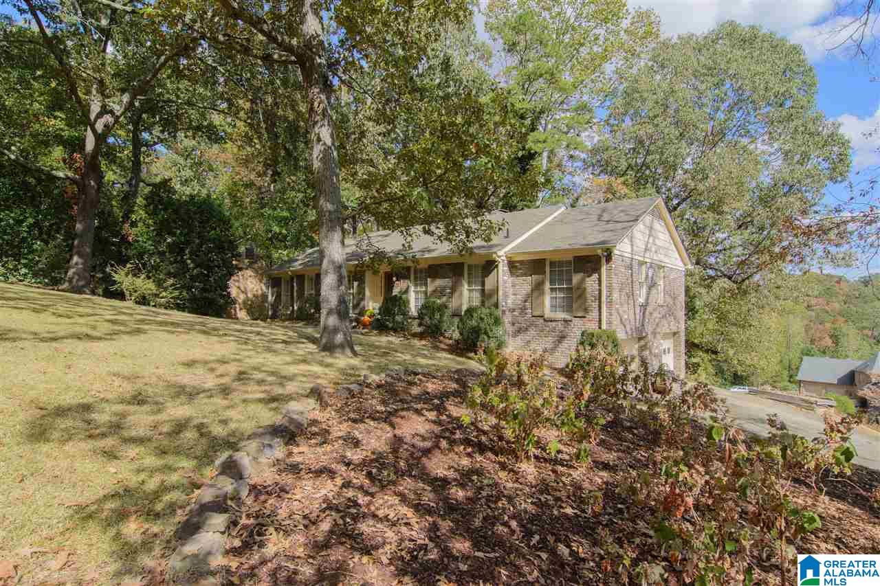 3733 Forest Run Road Birmingham, AL 35223 - Photo 3 of 47