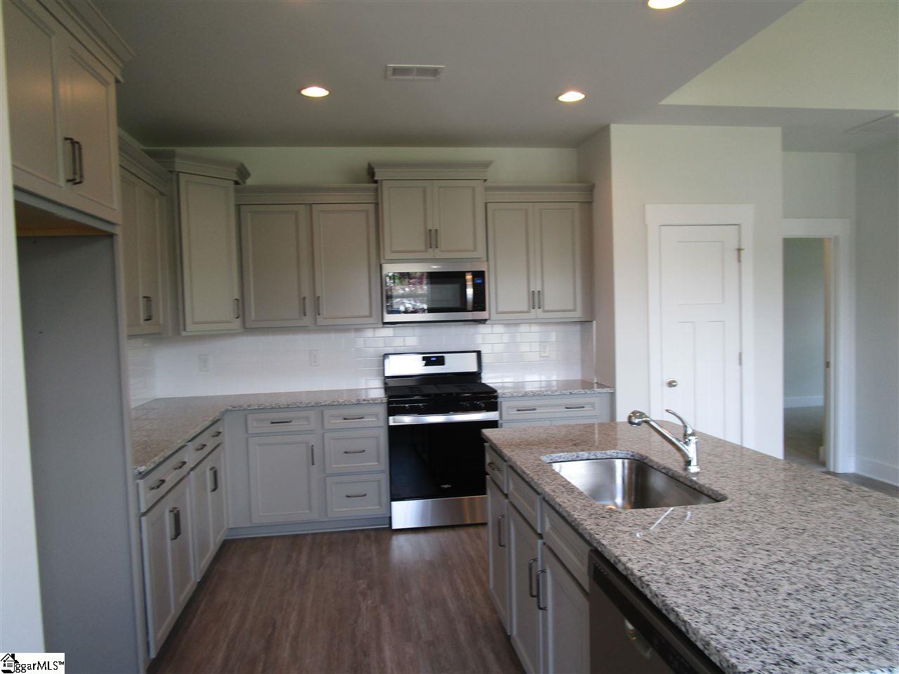 100 Tiger Pond Road Easley, SC 29642 - Photo 5 of 33 Gallery Image 5