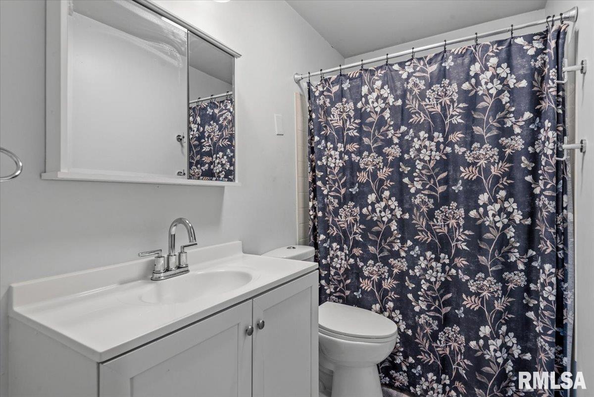 2309 South Pasfield Street Springfield, IL 62704 - Photo 13 of 36