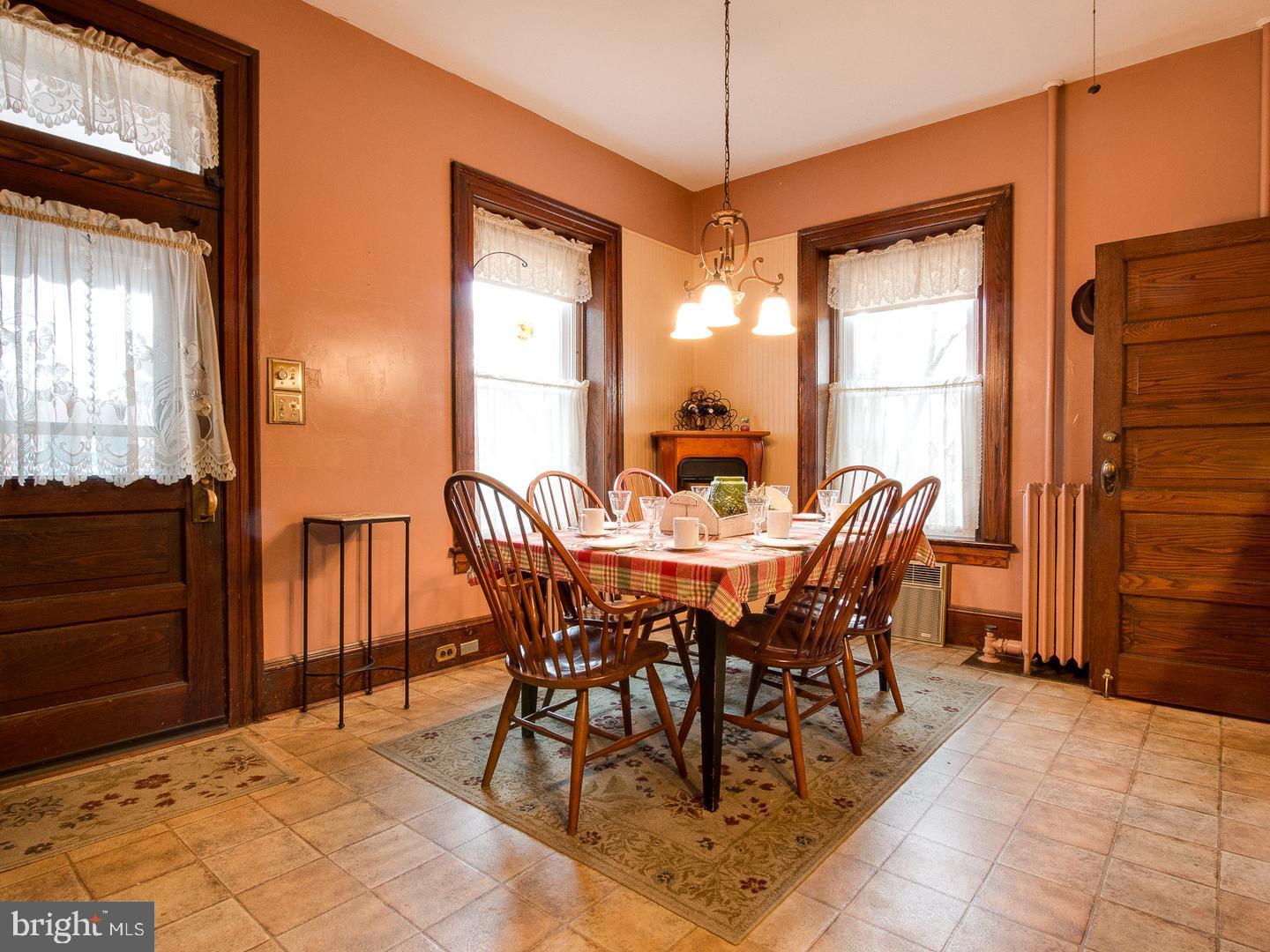 301 North Broad Street Lititz, PA 17543 - Photo 14 of 60