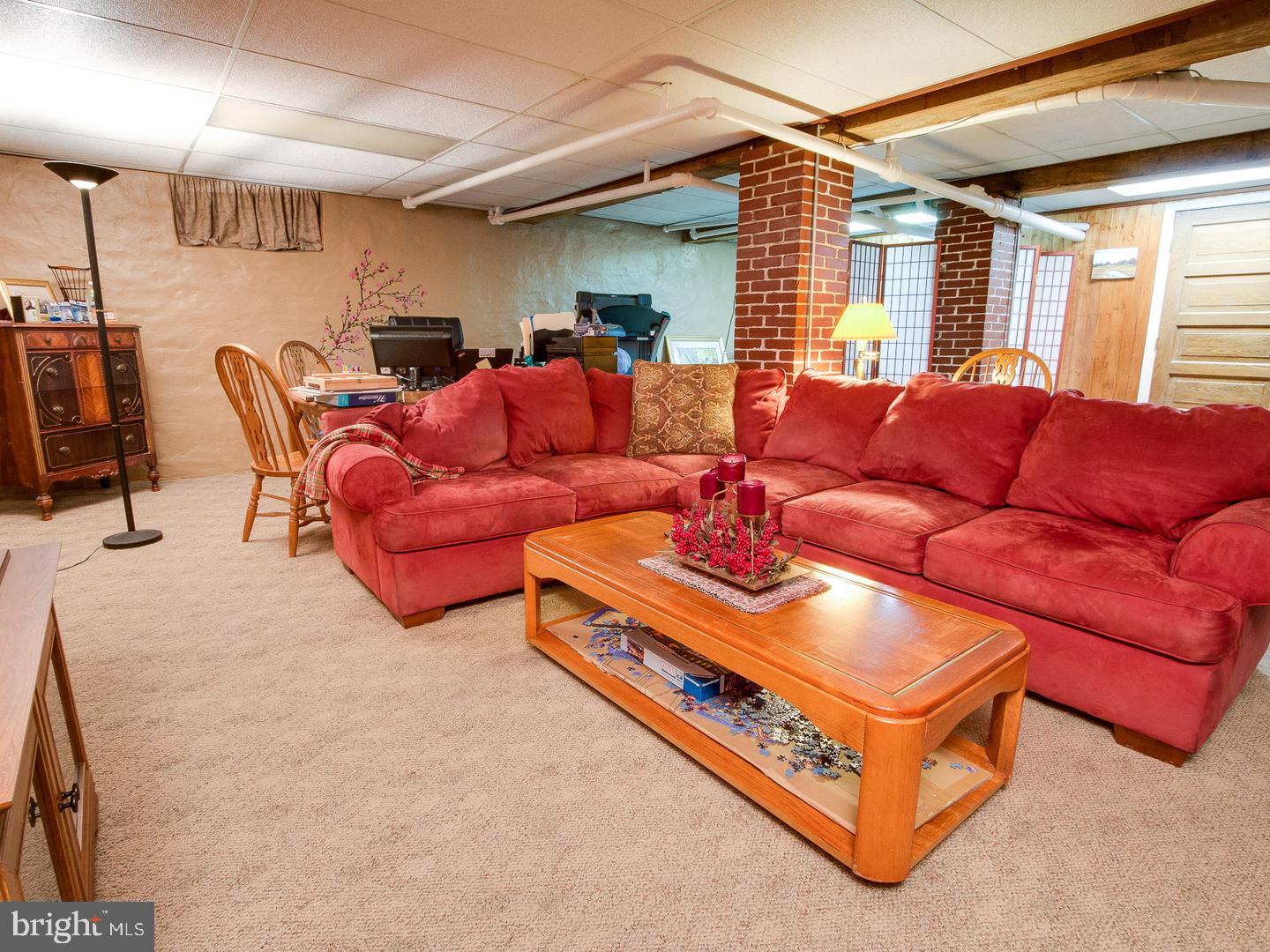 301 North Broad Street Lititz, PA 17543 - Photo 30 of 60