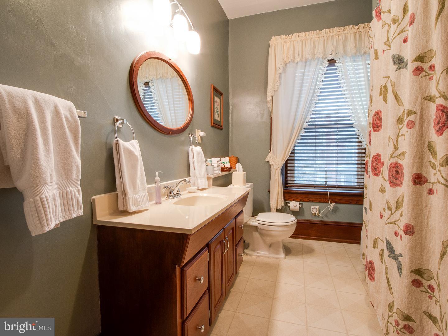 301 North Broad Street Lititz, PA 17543 - Photo 44 of 60