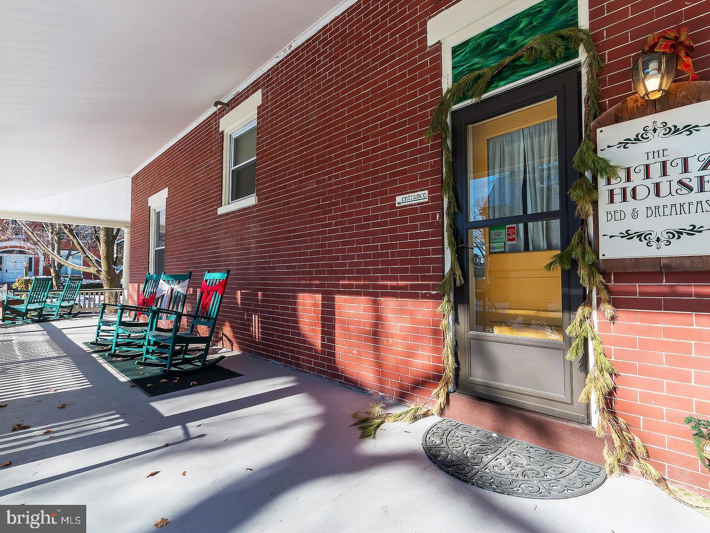 301 North Broad Street Lititz, PA 17543 - Photo 7 of 60