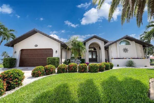 $899,900 | 605 Candia Court, Punta Gorda, FL 33950