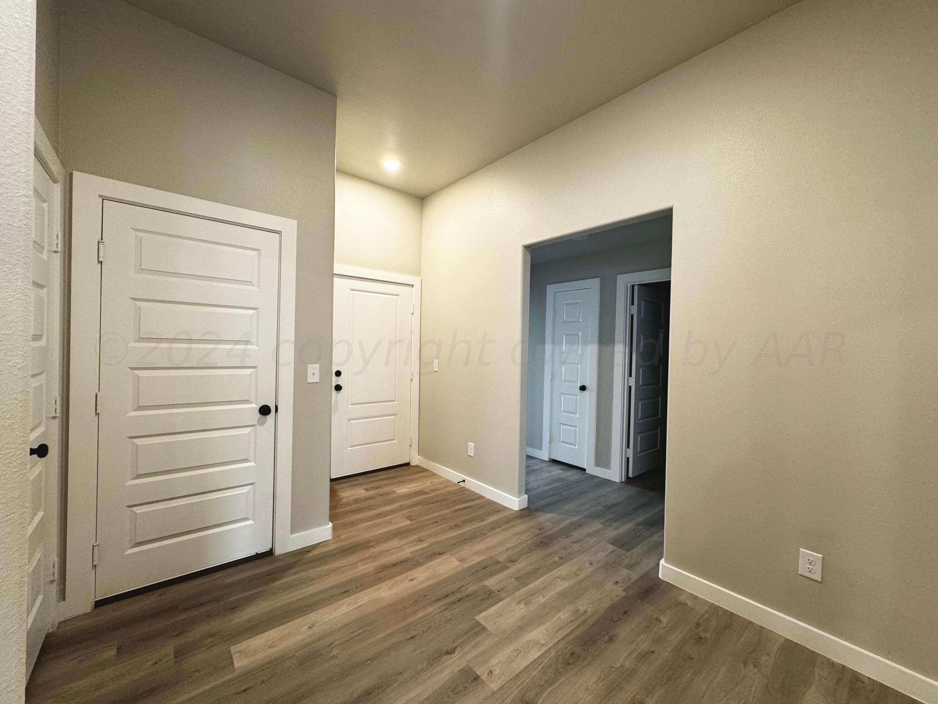 7607 Frazier Road Amarillo, TX 79119 - Photo 3 of 23 IMG_1071
