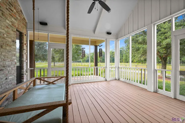 $899,000 | 8511 Main Street, Zachary, LA 70791