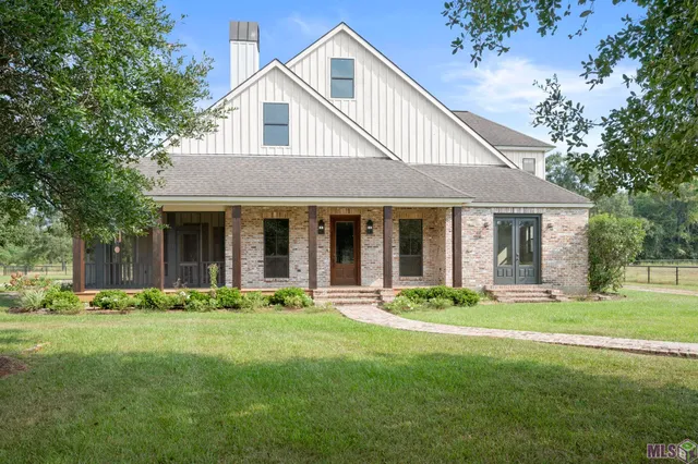 $899,000 | 8511 Main Street, Zachary, LA 70791