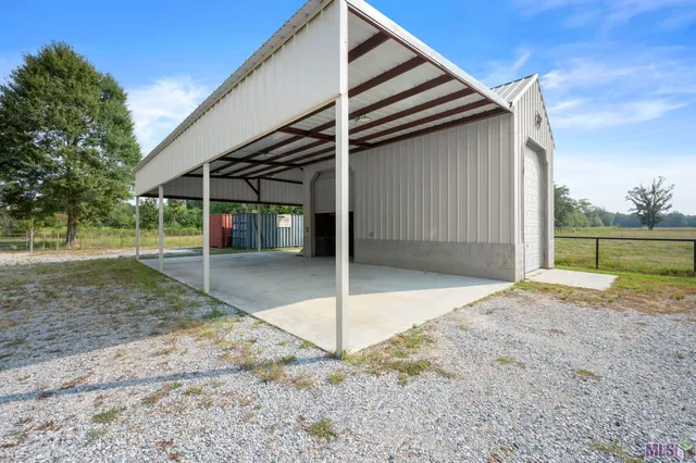$899,000 | 8511 Main Street, Zachary, LA 70791