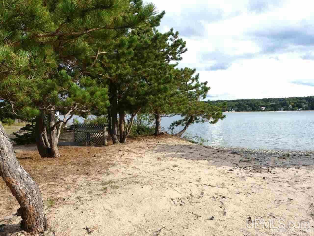21921 East Coast Guard Point Road Grand Marais, MI 49839 - Photo 13 of 23 Gallery Image 13