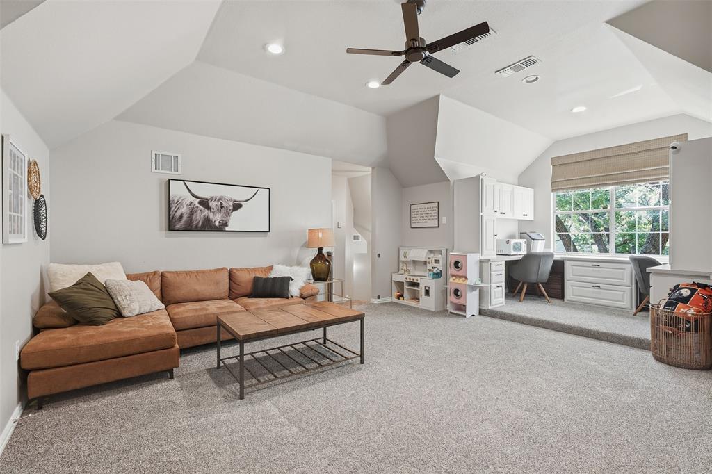 924 Ridge Court Keller, TX 76248 - Photo 32 of 40 Gallery Image 32