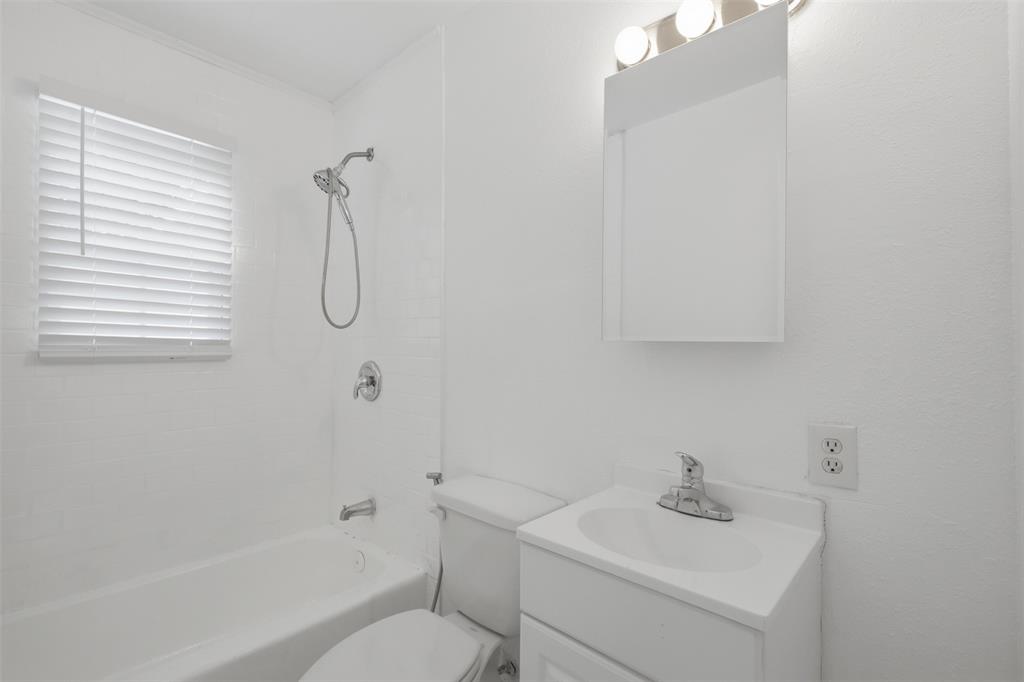 620 East Sears Street Denison, TX 75021 - Photo 21 of 25