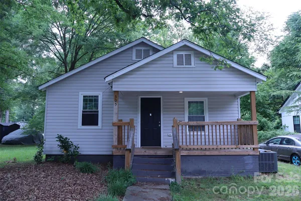 $190,000 | 305 Division Avenue, Salisbury, NC 28144
