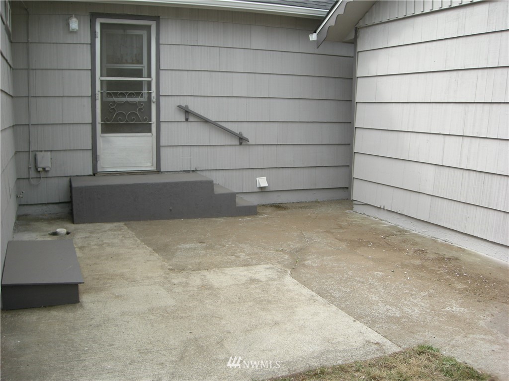 433 Decatur Street Northwest Olympia, WA 98502 - Photo 4 of 20 Gallery Image 4