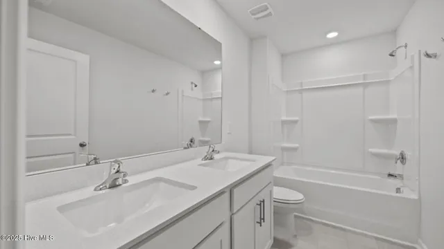 $319,990 | 1009 Queensland Lane, Ayden, NC 28513