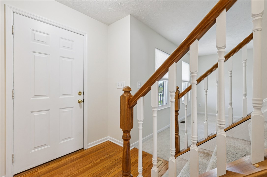 165 Meadows Drive Springboro, OH 45066 - Photo 7 of 58