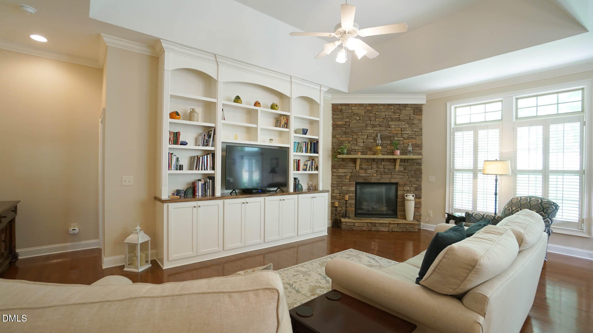 12820 Edsel Drive Raleigh, NC 27613 - Photo 23 of 67 Family Room