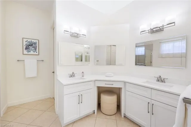 $625,000 | 6078 Highwood Park Court, Naples, FL 34110