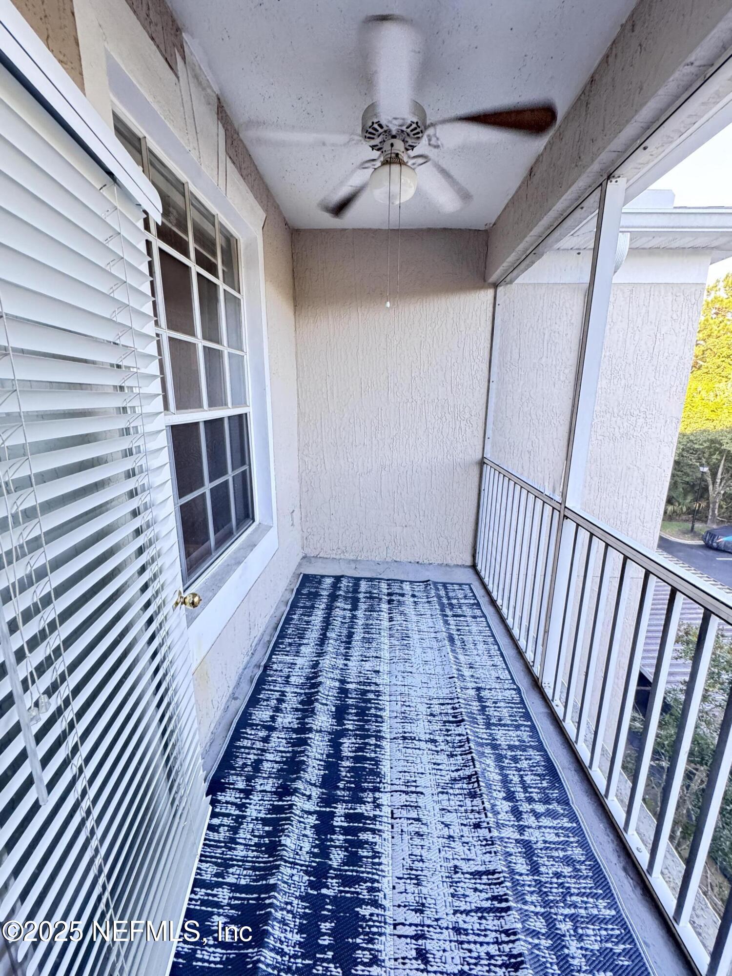10550 Baymeadows Road, Unit 512 Jacksonville, FL 32256 - Photo 16 of 24 a view of a balcony
