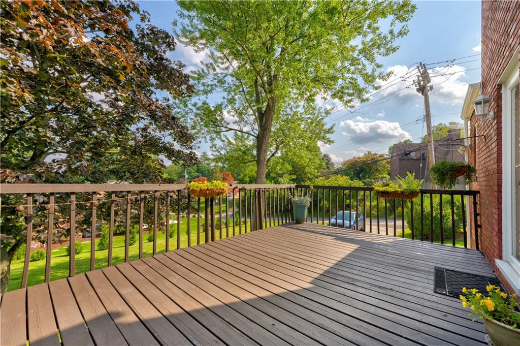 5525 Baptist Road Pittsburgh, PA 15236 - Photo 16 of 17 Gallery Image 16