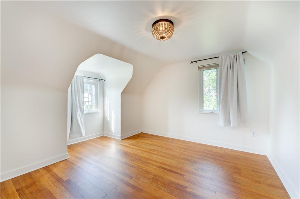 5525 Baptist Road Pittsburgh, PA 15236 - Photo 10 of 17 Gallery Image 10