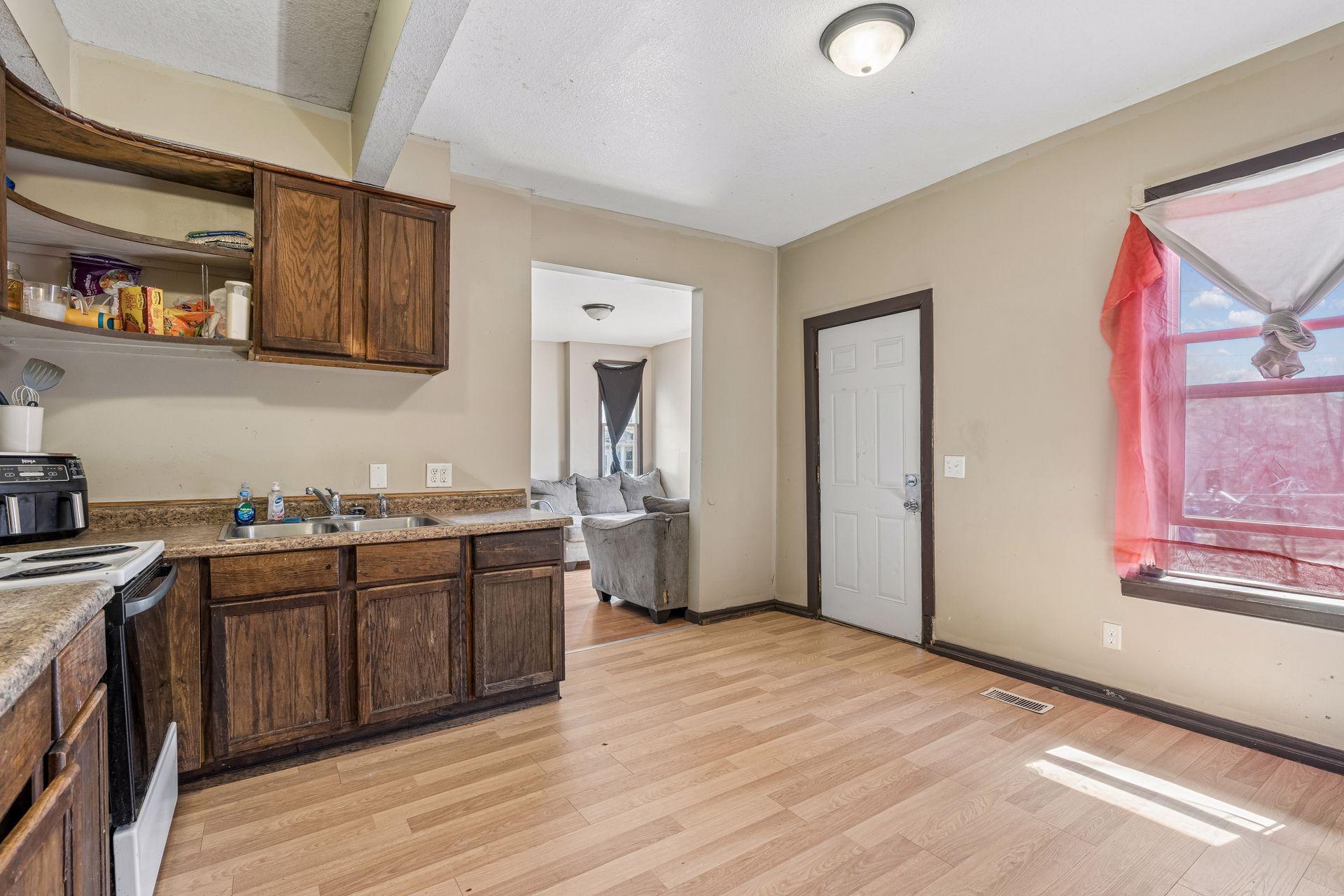 701 Desoto Street St. Paul, MN 55130 - Photo 11 of 36