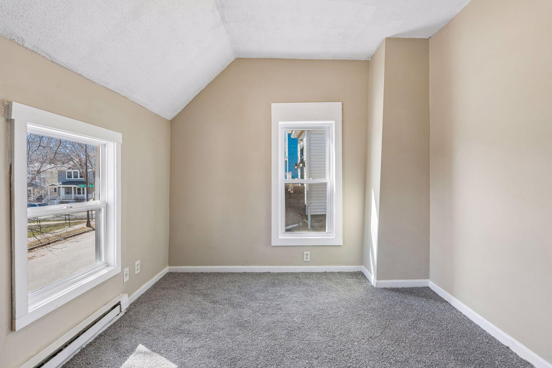 701 Desoto Street St. Paul, MN 55130 - Photo 31 of 36
