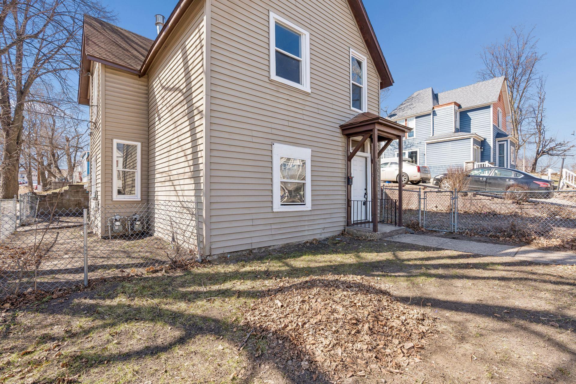 701 Desoto Street St. Paul, MN 55130 - Photo 4 of 36