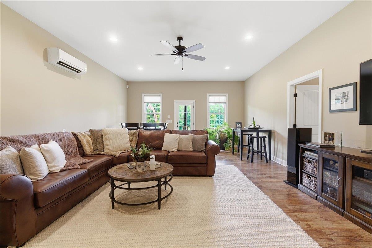 310 South Woodfin Ridge Drive Inman, SC 29349 - Photo 37 of 50