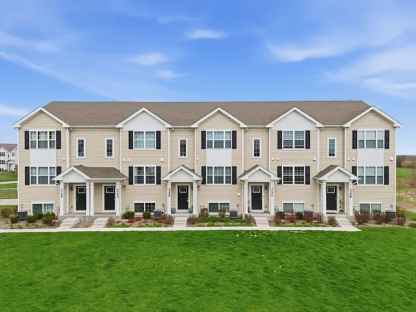 $319,000 | 3748 Bissel Drive, Yorkville, IL 60560