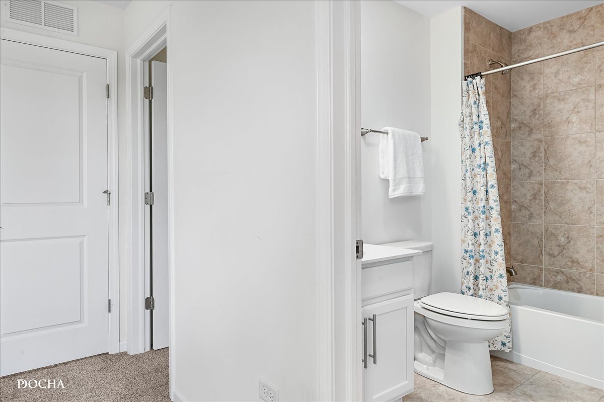 4327 Conifer Road Naperville, IL 60564 - Photo 37 of 50