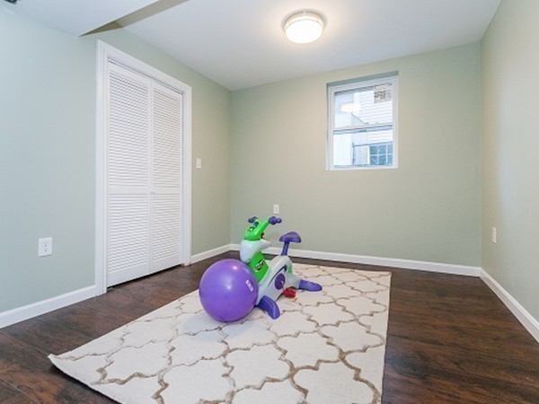 43-45 Kenmere Road, Unit 1 Medford, MA 02155 - Photo 20 of 30 Gallery Image 20