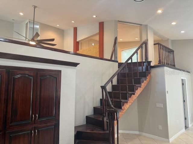 9768 Bay Vista Estates Boulevard Orlando, FL 32836 - Photo 18 of 28 a view of entryway and kitchen
