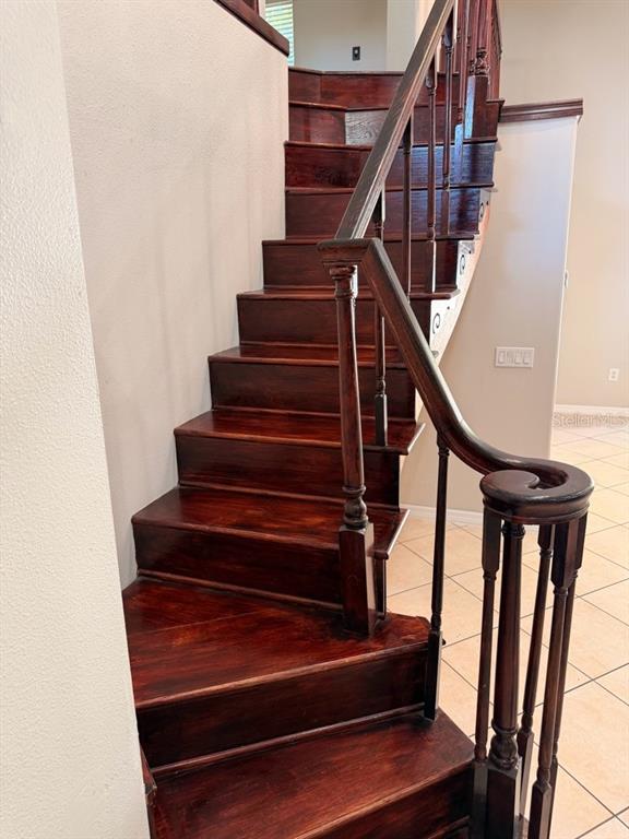 9768 Bay Vista Estates Boulevard Orlando, FL 32836 - Photo 9 of 28 a view of entryway