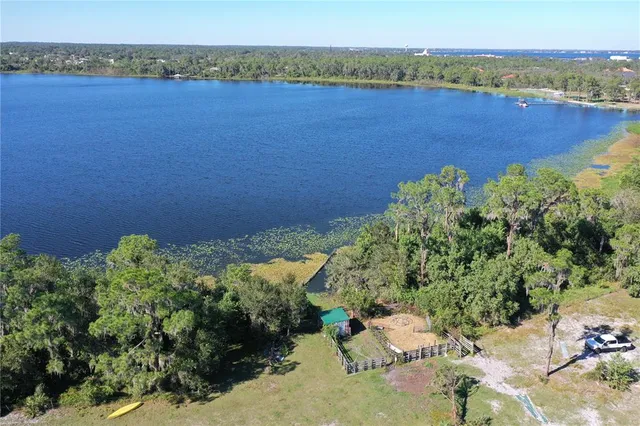 $6,900,000 | 5525 Sparta Road, Sebring, FL 33875