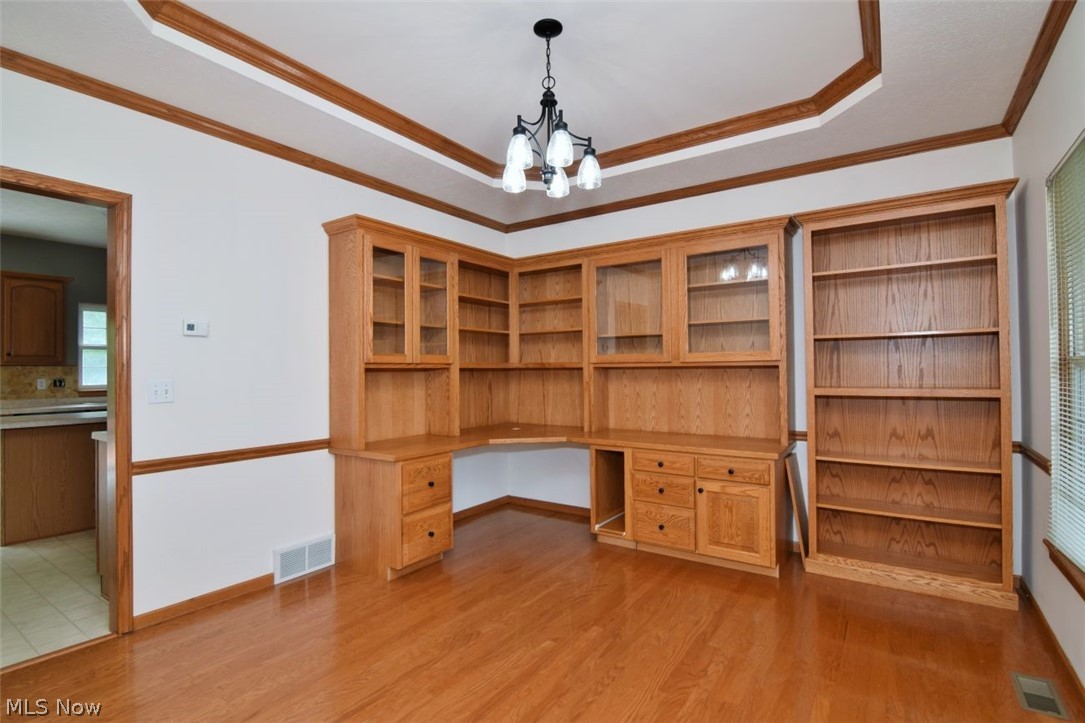 6967 Auburn Ridge Road Painesville, OH 44077 - Photo 17 of 47