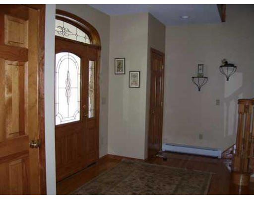 187 Minott Road Westminster, MA 01473 - Photo 3 of 27 Gallery Image 3