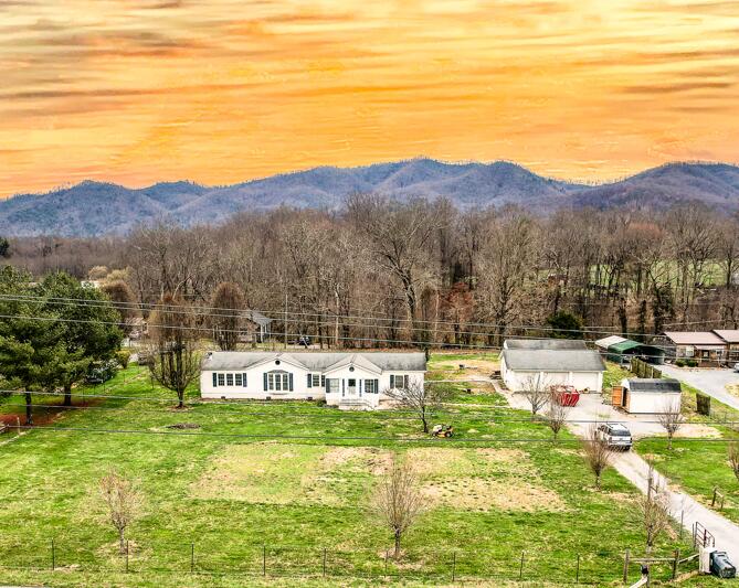 526 Garrison Hollow Road Elizabethton, TN 37643 - Photo 1 of 33 Capture
