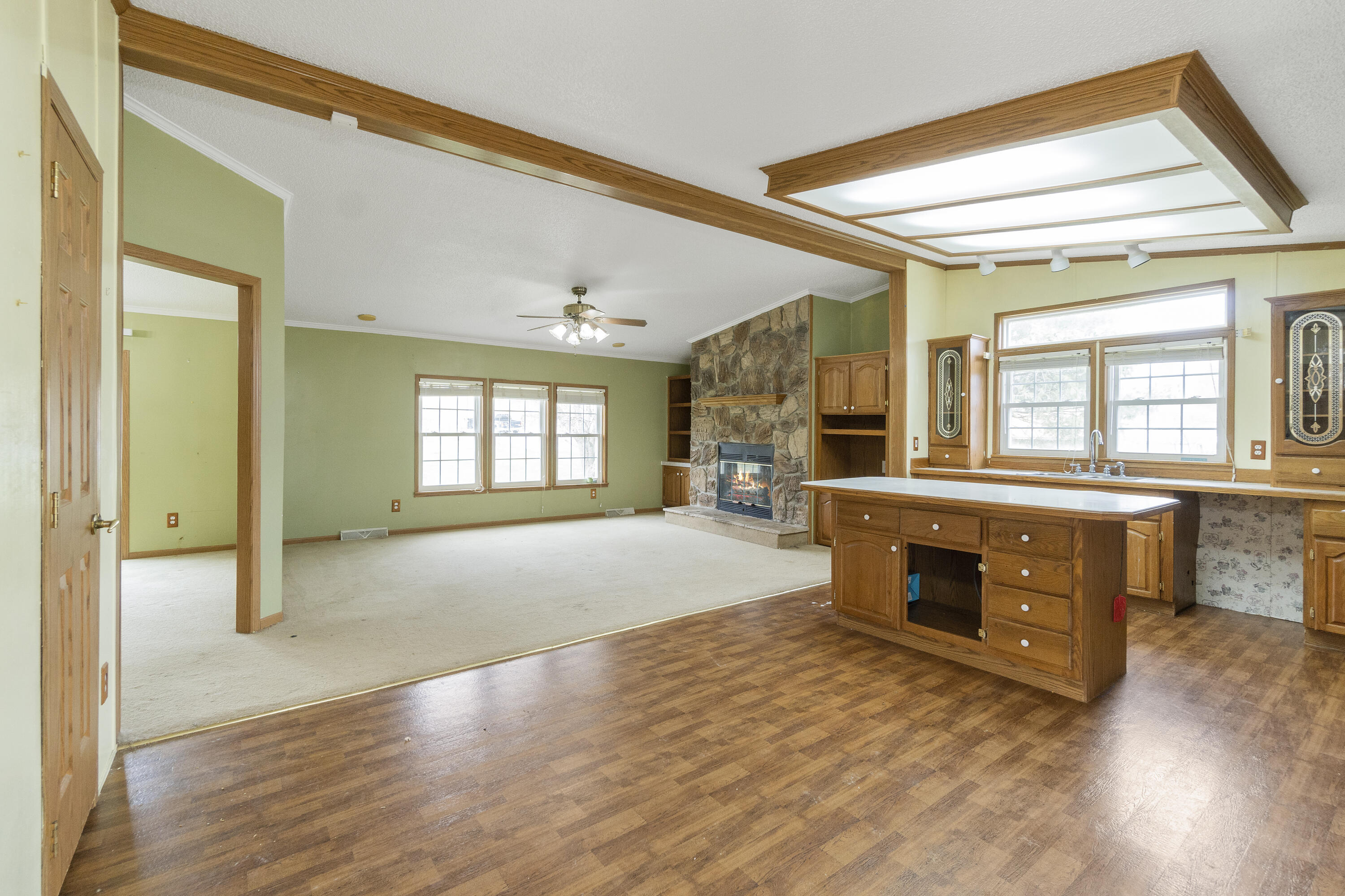 526 Garrison Hollow Road Elizabethton, TN 37643 - Photo 11 of 33 DSC02773